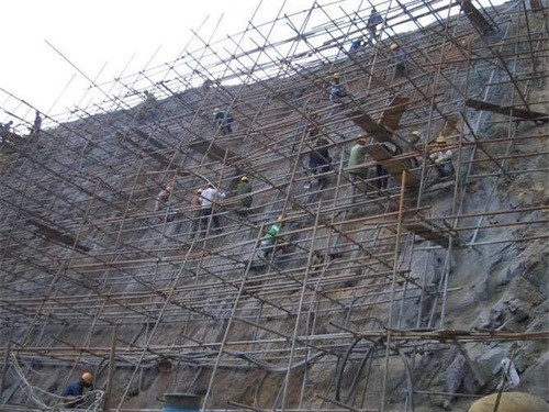 萨嘎公路桩基检测